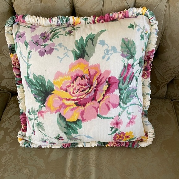 Floral Throw Pillow  Cream/Pink/Green 15x15” - Picture 4 of 7